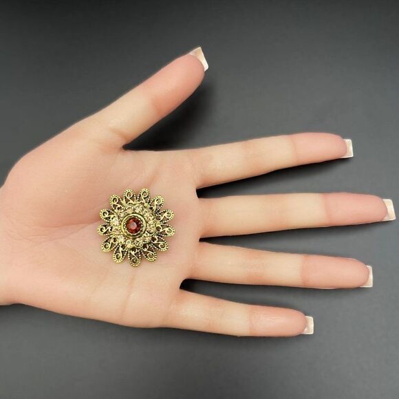 Yellow Gold with Champagne and Brown Topaz Crystal Ornate Flower Pin Back Brooch - Picture 7 of 7